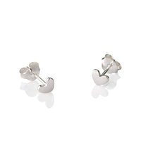 Heart Studs - Mama