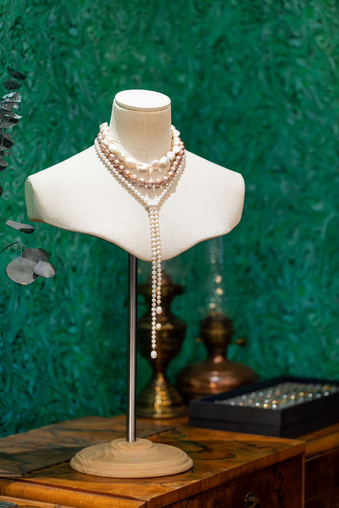 Pearl Lariat with 18ct white gold diamond shortener