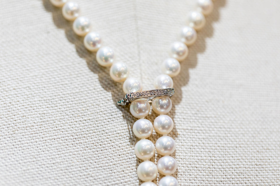 Pearl Lariat with 18ct white gold diamond shortener