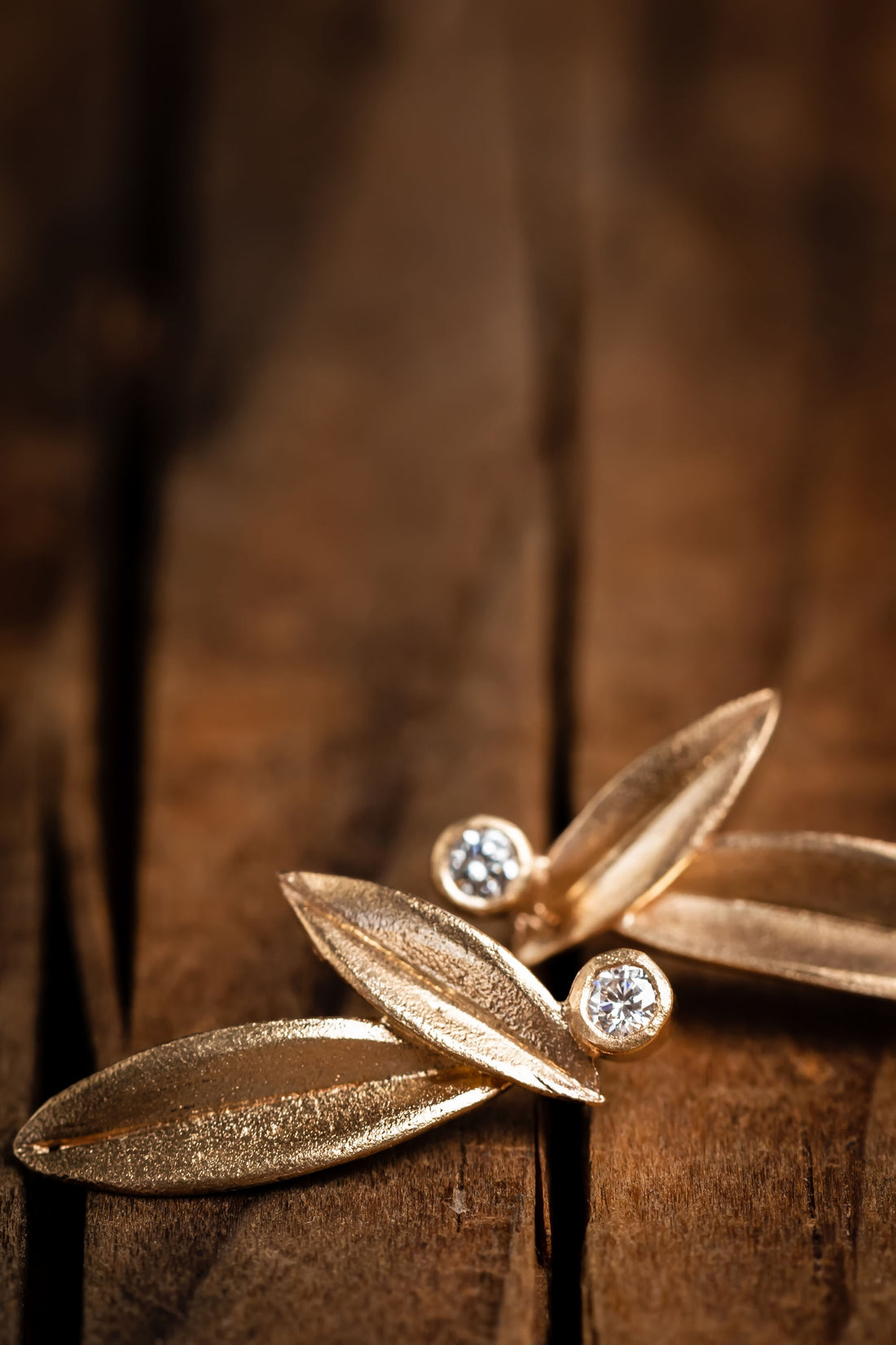 Olive Leaf Alauna Earrings
