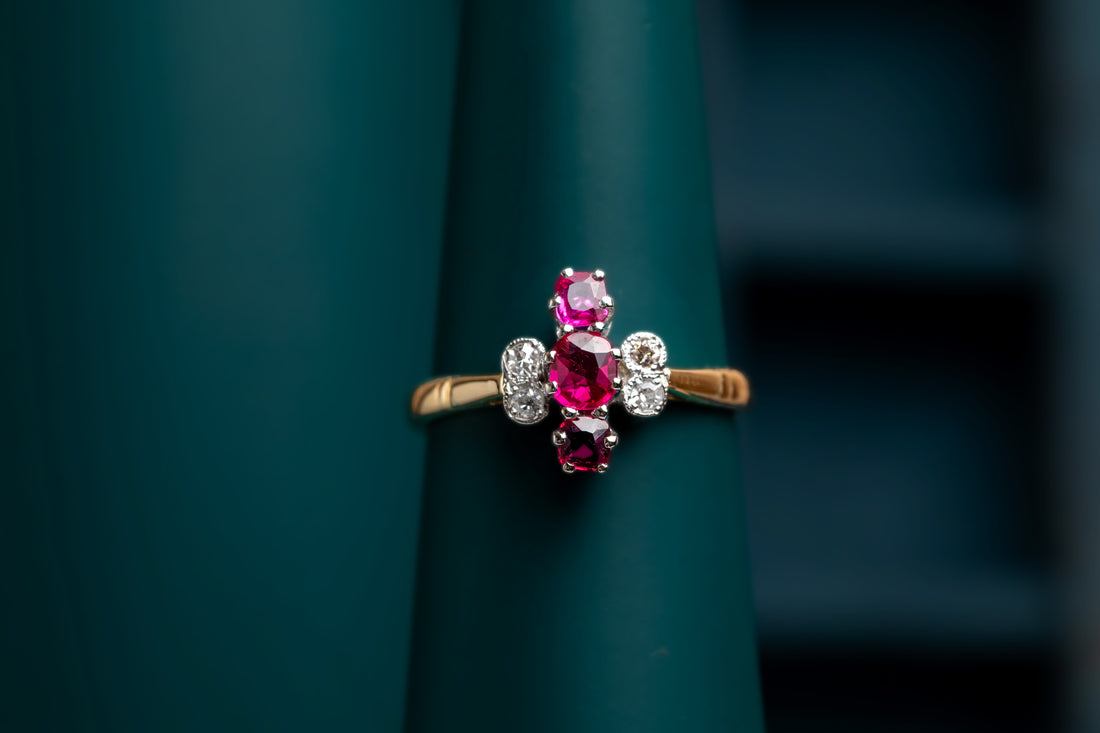 18ct Yelow Gold  Ruby and Diamond Ring