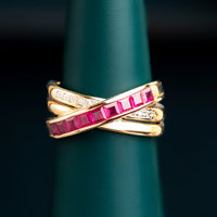 18ct Yellow Gold Diamond and Ruby Ring