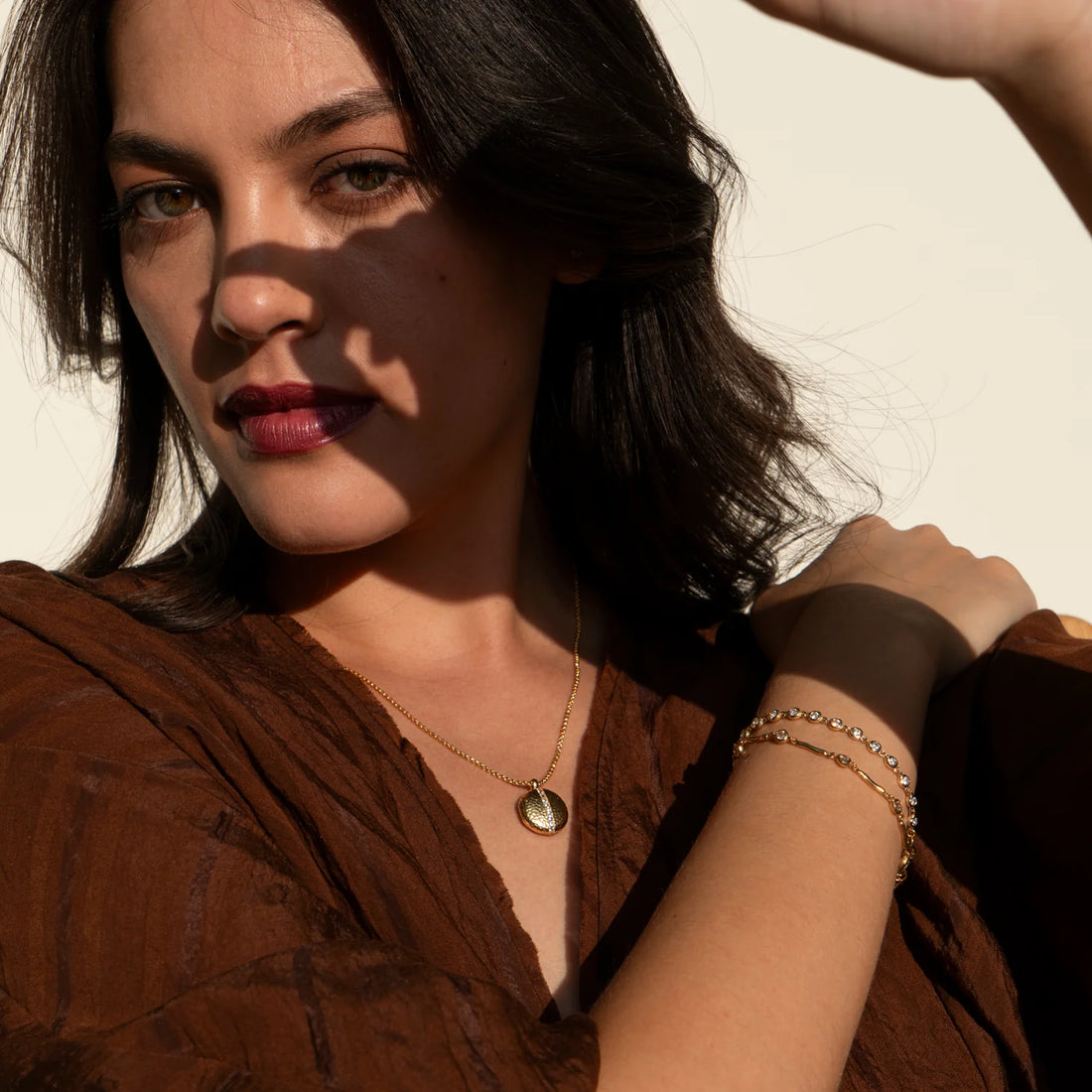 Large Silver White Sapphire Round Lumiere Locket