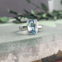 White Gold Aquamarine Ring