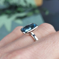 White Gold Aquamarine Ring