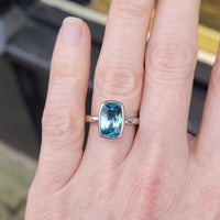 White Gold Aquamarine Ring