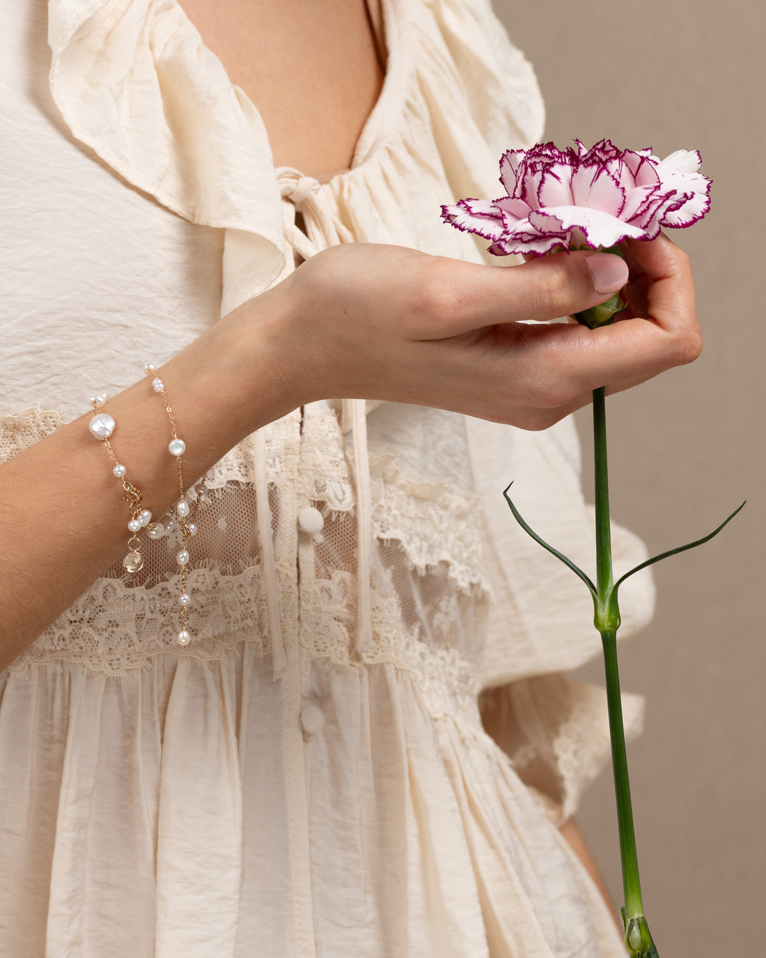 Lueur no. 15-9ct Faceted Citrine and Pearl Bracelet