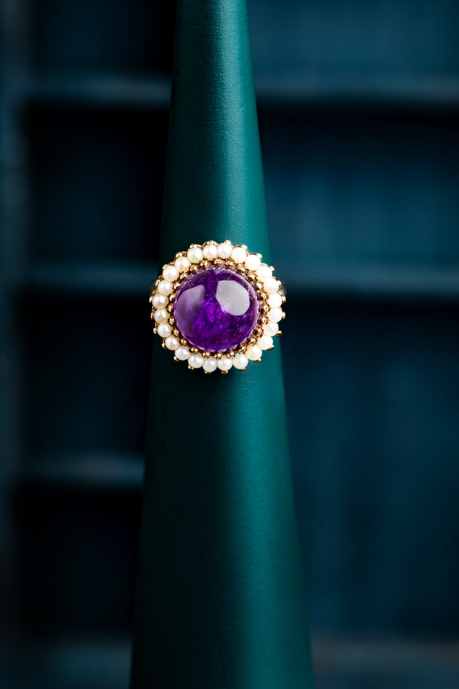 Cabochon Amethyst Ring