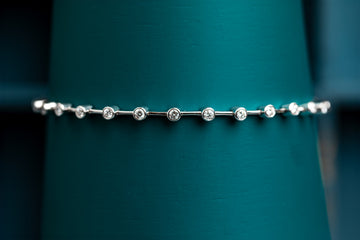 Pre-owned diamond bracelet