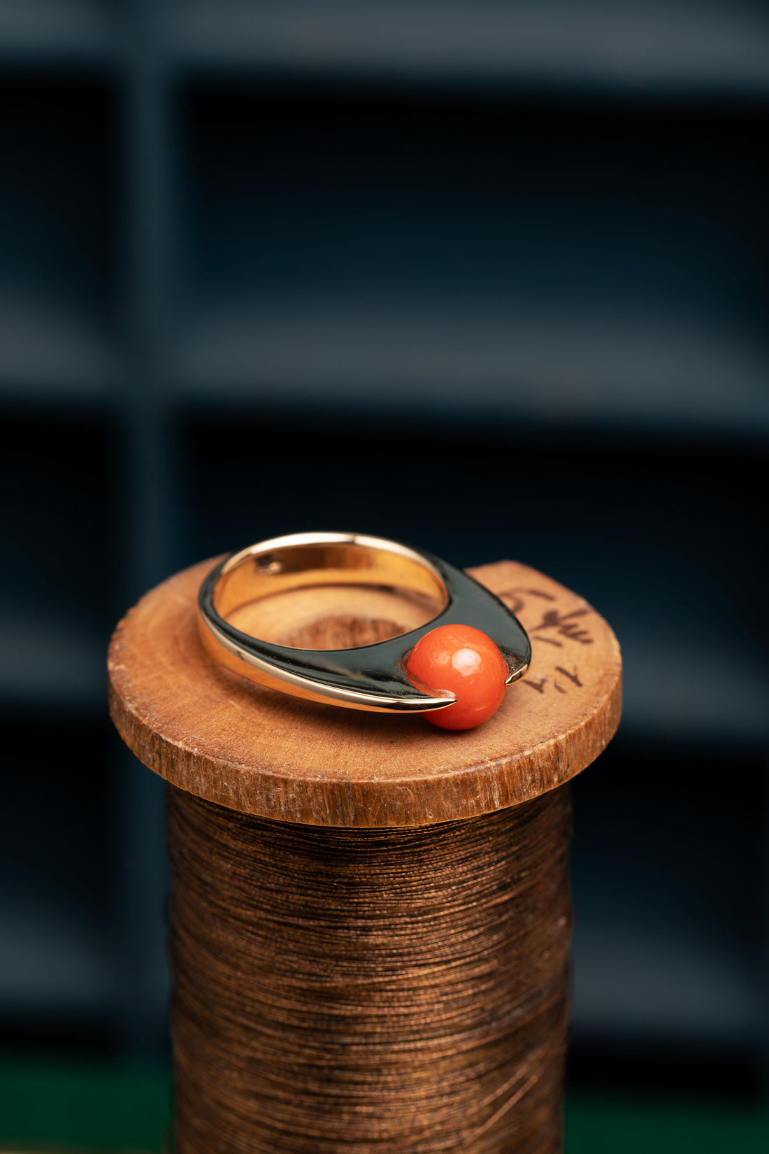 Retro Coral Ring