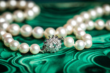 Diamond Cultured Pearl Necklace