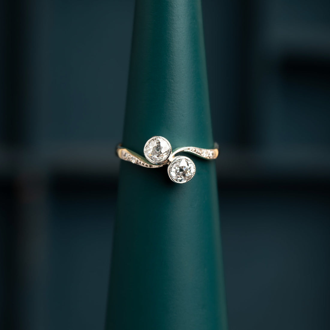 18ct and Platinum Toi et Moi Diamond ring