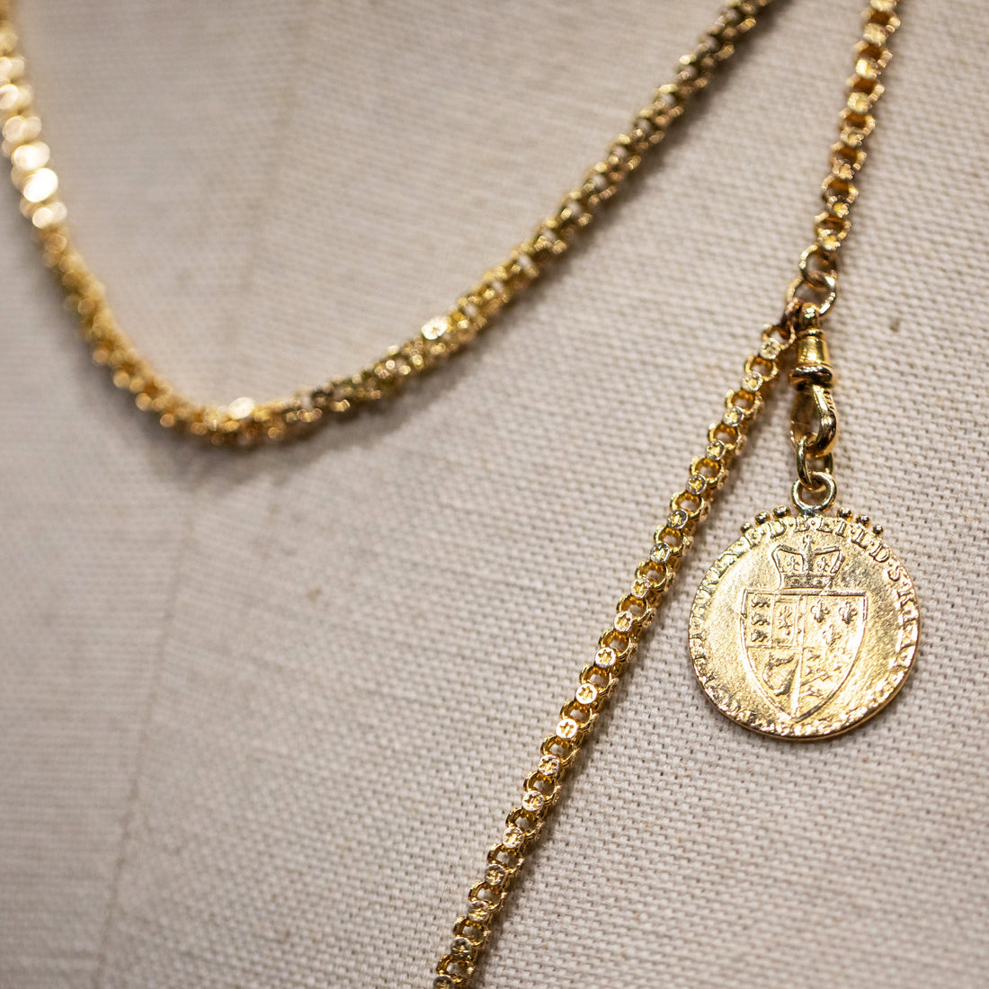 15ct Yellow Gold Guard Chain