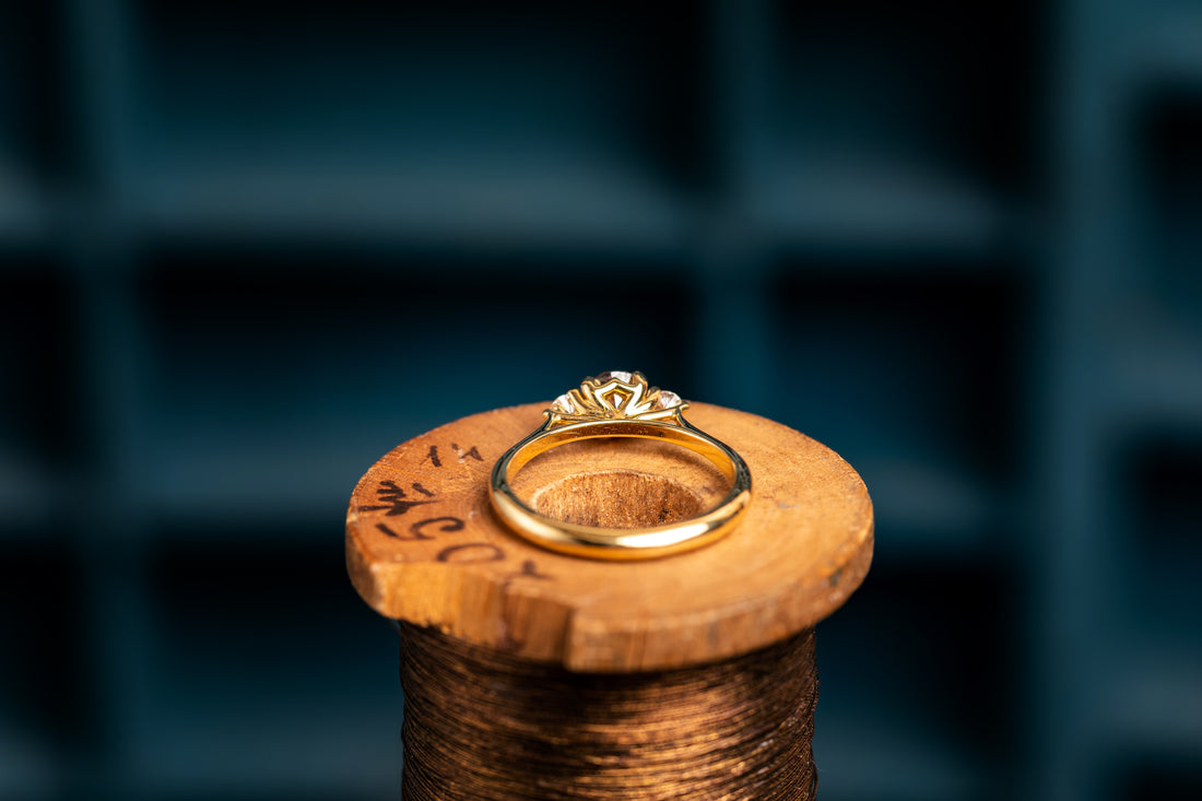 Temple III cinnamon diamond ring