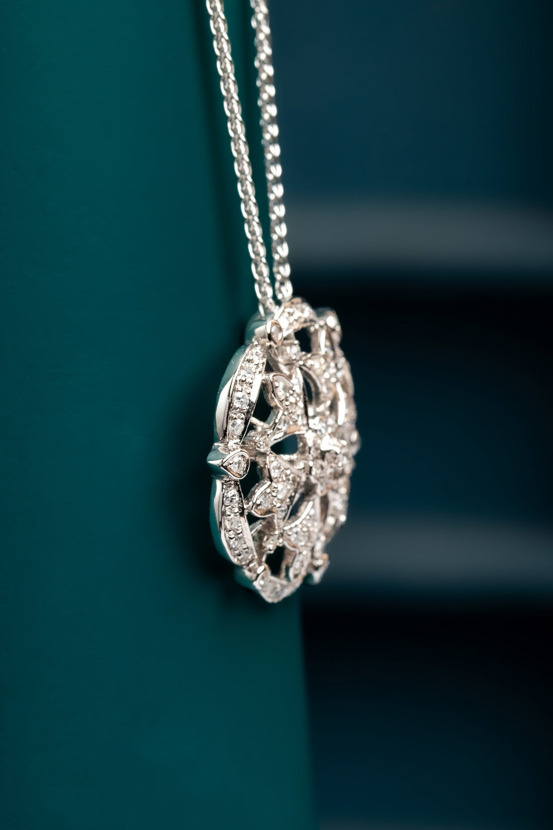 18ct White Gold Brooch Conversion Pendant