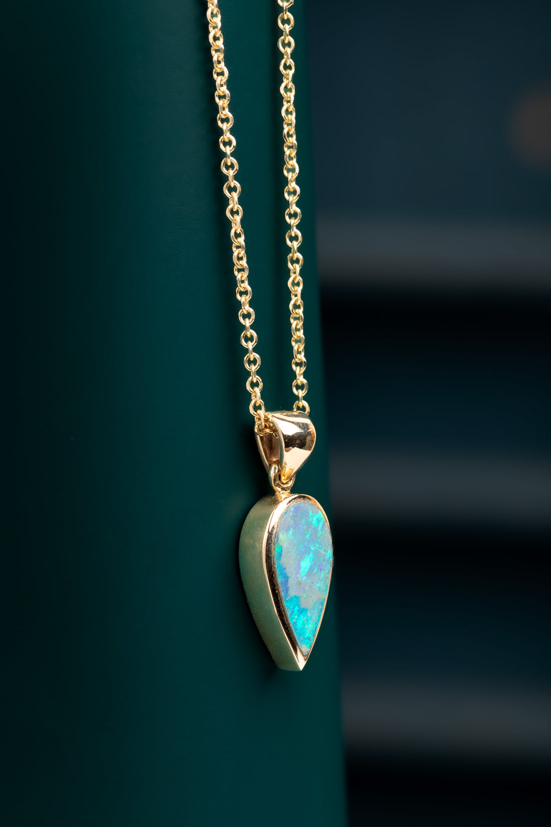 9ct Yellow Gold Opal Pendant