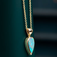 9ct Yellow Gold Opal Pendant