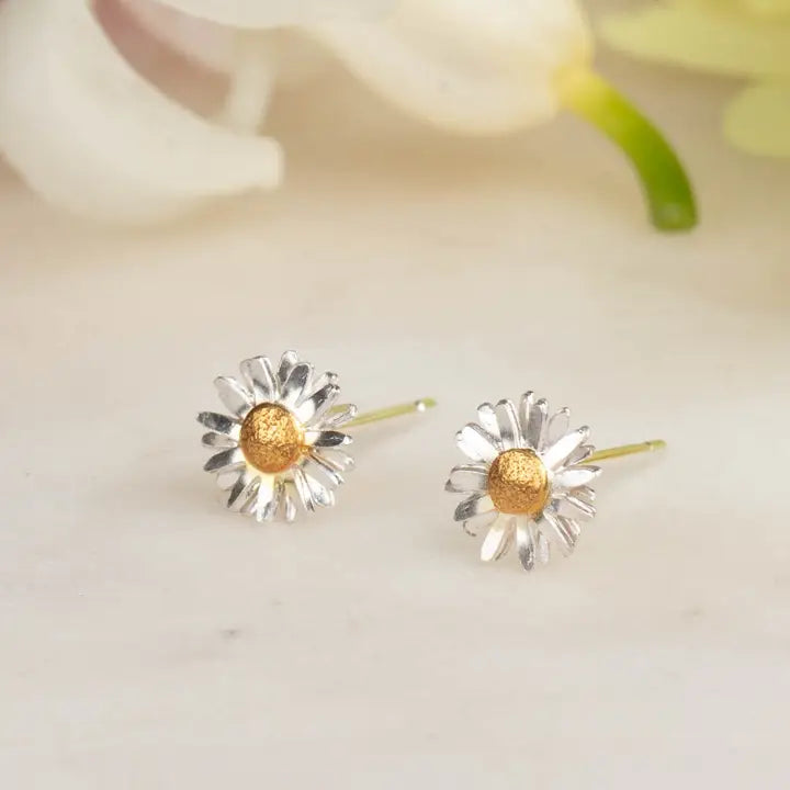 Daisy Flower Stud Earrings