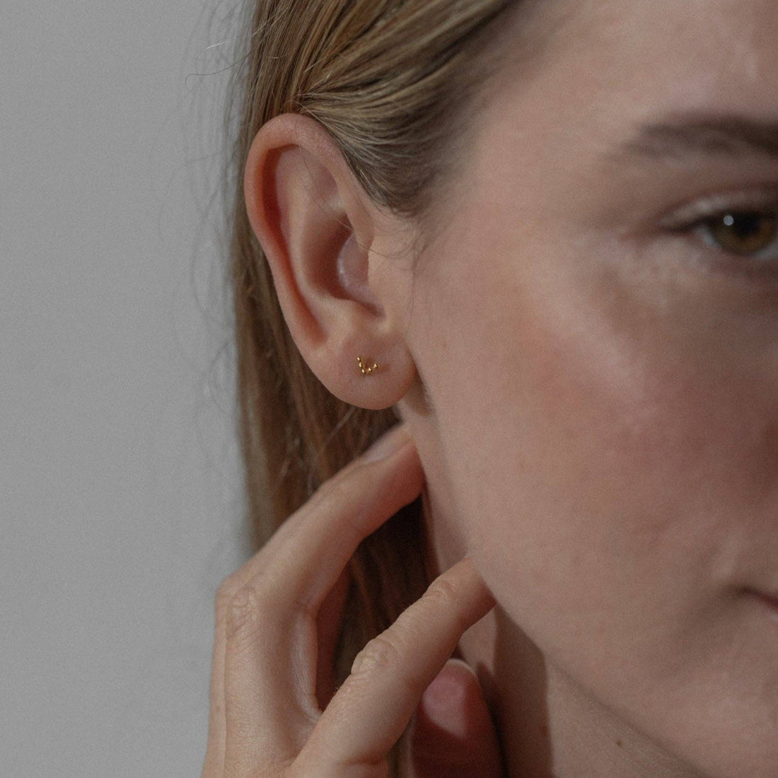 Gold Arrow studs
