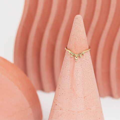 9ct Yellow Gold Frilla Ring