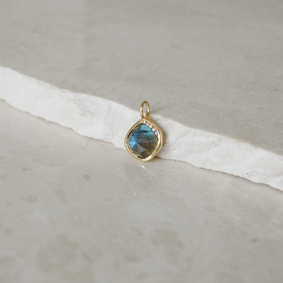 Labradorite Pendant