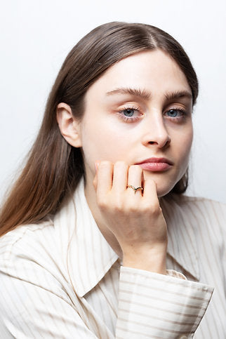 9ct Yellow Gold Venus Ring