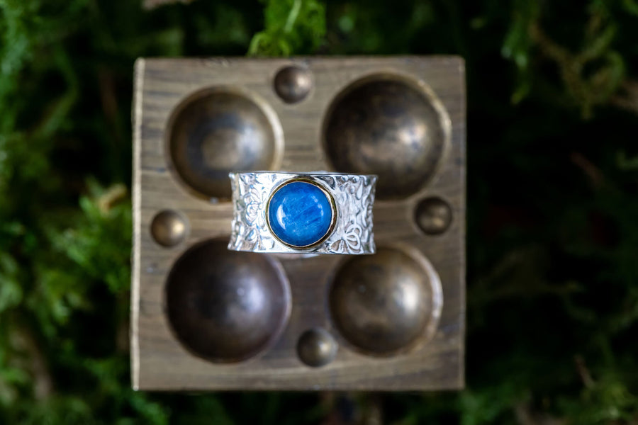 Labradorite Pressed Silver Ring