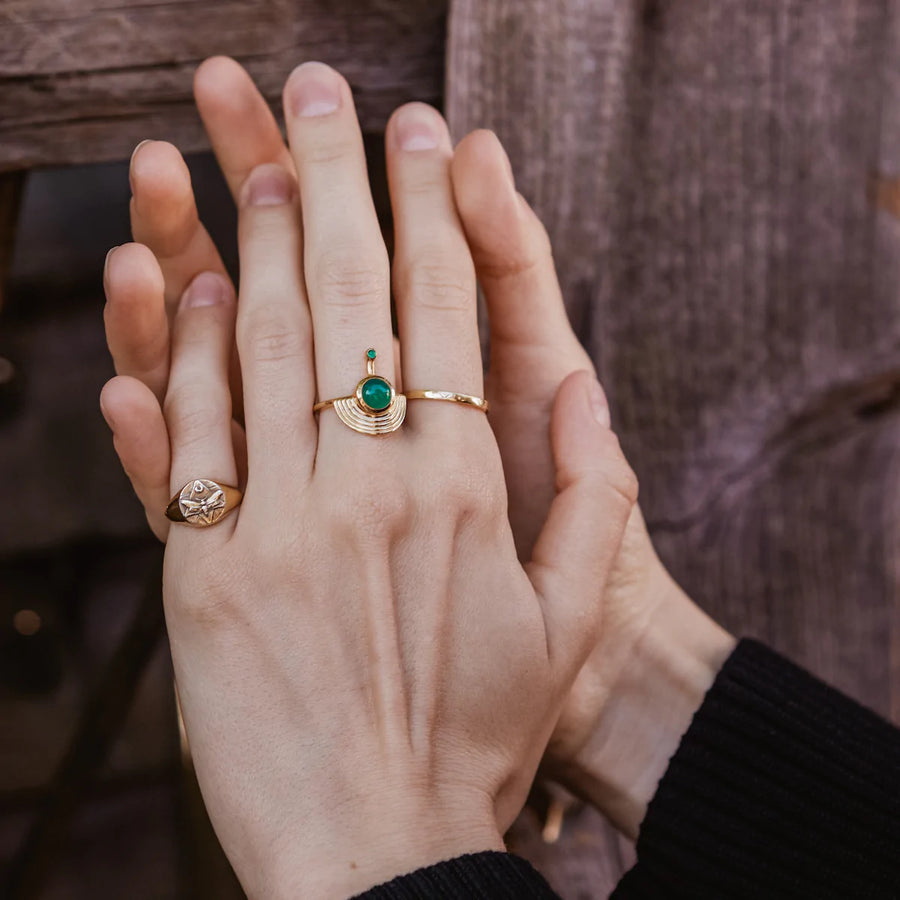 Interstellar Ring Gold - Green Onyx